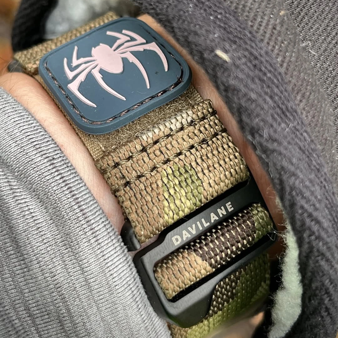 DW-5600 / GW-M5610 MOLLE Nylon installed