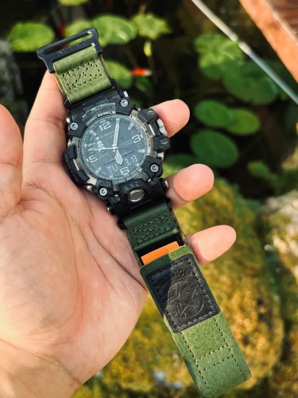 Green Leather Hook-and-Loop Watch Band for G-Shock GWG-2000