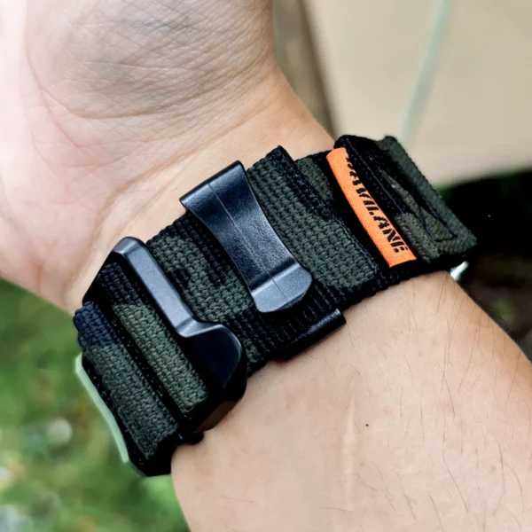 gmw-b5000-dv01-camo-black-03 Camo Black DAVILANE MOLLE Nylon watch band installed on G-Shock GMW-B5000