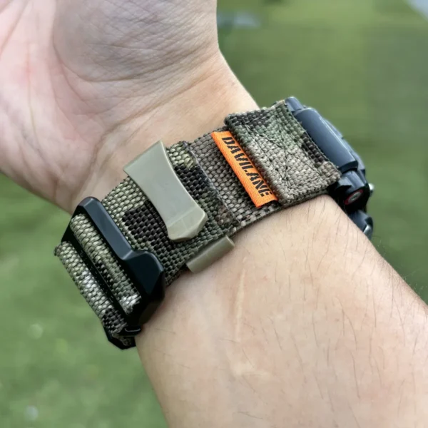 gr-b200-dv01-coyote-06 Coyote DAVILANE MOLLE Nylon watch band installed on G-Shock GR-B200